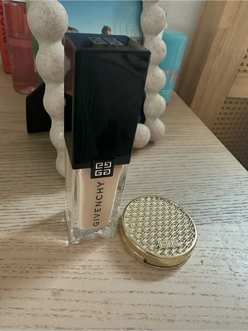 Givenchy Teint Couture Liquid Foundation - Beige Nude
